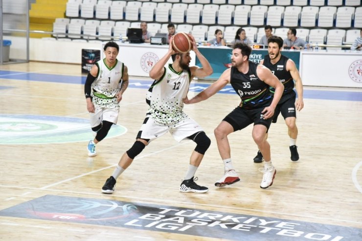 Manisa BBSK Basketbol Takımı evinde kayıp