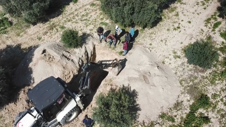 Manisa’da kaçak definecilere drone ile suçüstü