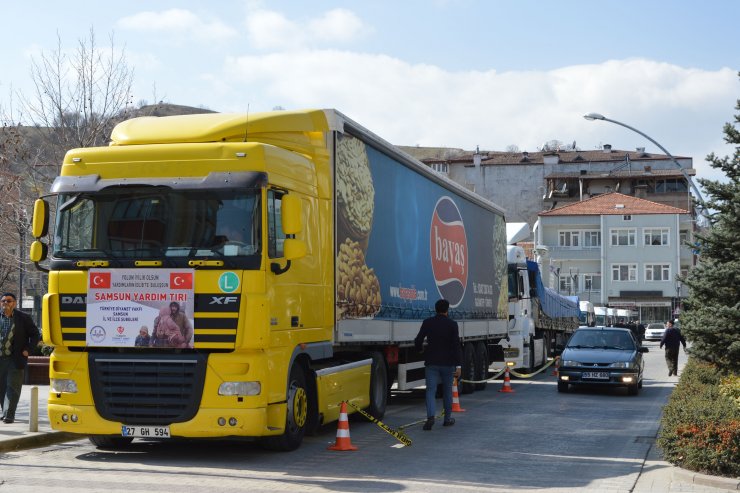 Samsun'dan İdlib'e 2 tır un yardımı