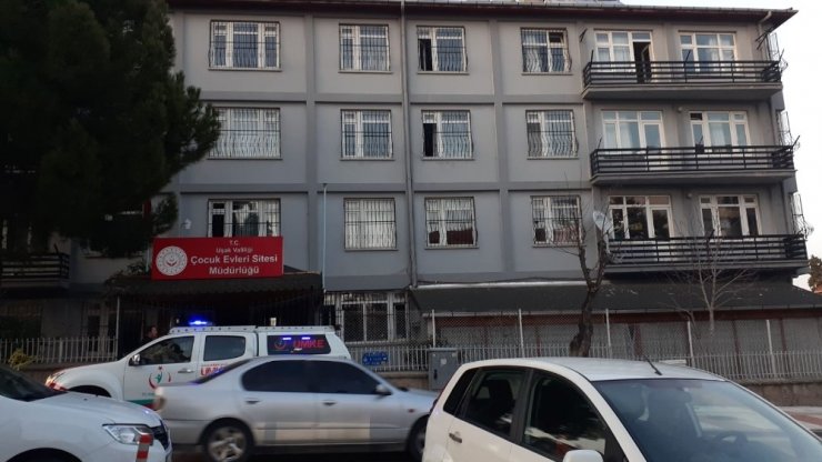 Uşak’taki yetiştirme yurdunda yangın çıktı