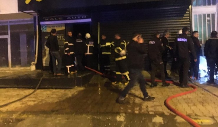 İş yerinde korkutan yangın