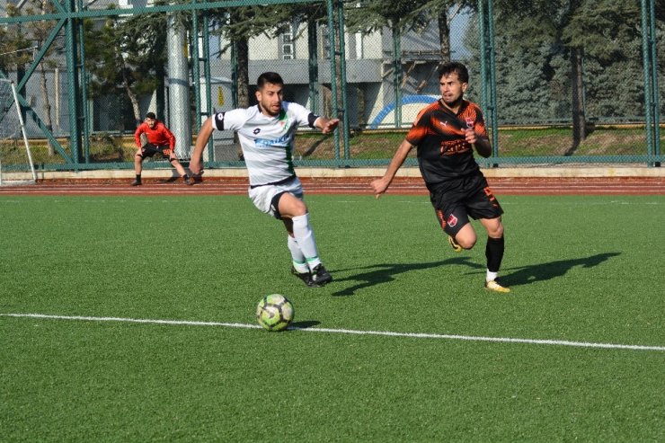 Lider Isparta Emrespor farklı kazandı