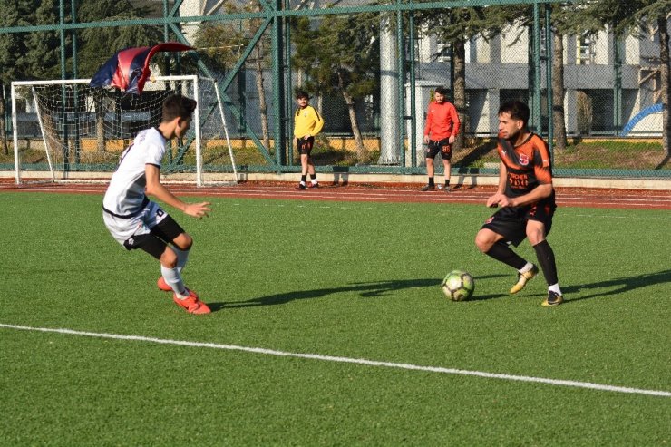 Lider Isparta Emrespor farklı kazandı