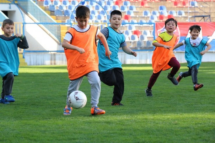 Futbolda Özkaynak Projesi başladı