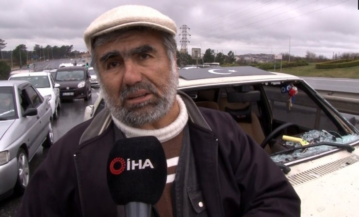 Yola sandalye atıldı, beton mikseri ve otomobil çarpıştı