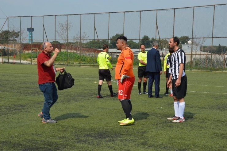 Sağırlar Ligi’nde 5 kırmızı kart çıktı, maç tatil edildi