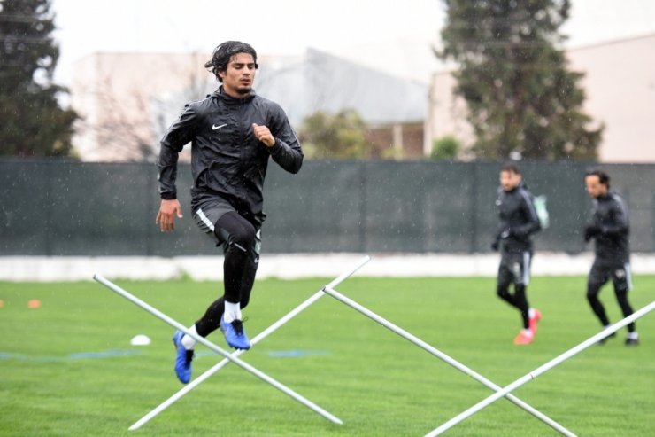 Denizlispor’a Recep Niyaz ve Barrow şoku!