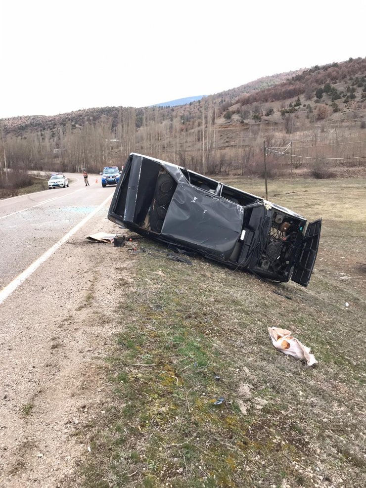 Gümüşhane'de otomobil devrildi: 9 yaralı