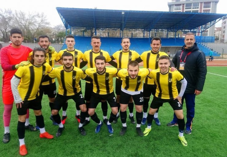 Lider şampiyonluğa bir adım daha yaklaştı