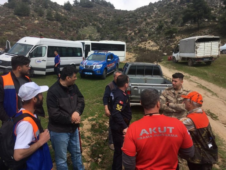 3 gündür kayıp yaşlı adam her yerde aranıyor