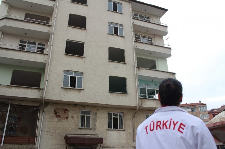 Depremin evsiz bıraktığı Milli Sporcu Aliye, Olimpiyatlara katılmak için mücadele veriyor
