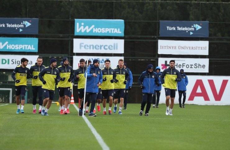 Fenerbahçe’de Kayserispor maçı hazırlıkları başladı