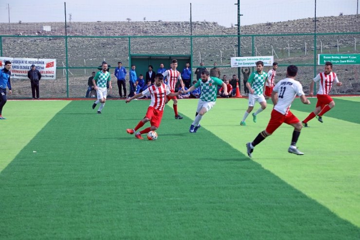 Başkan Yalçın: “Futbol turnuvaları gönül köprüsüdür”