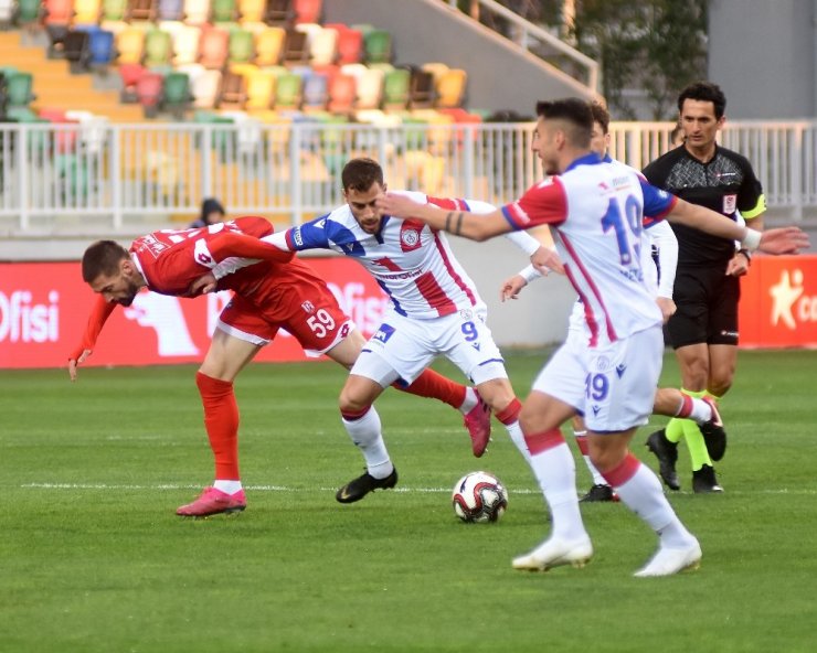 TFF 1. Lig: Altınordu: 1 - Balıkesirspor: 1