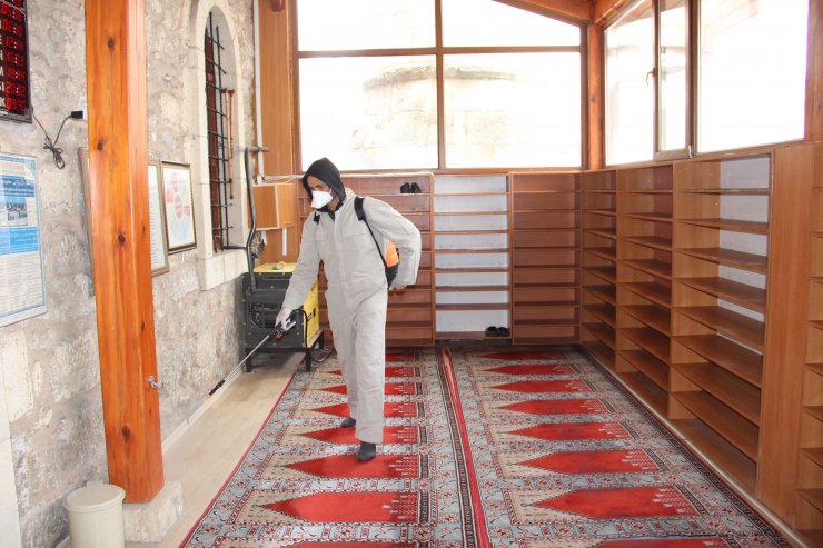 Zara'da koronavirüs önlemleri