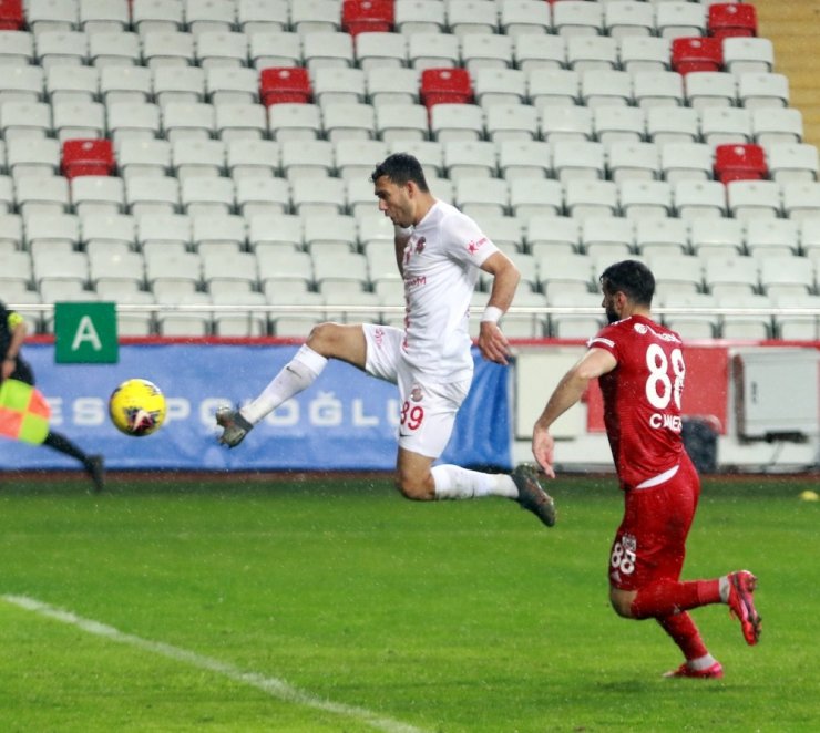 Antalyaspor, yenilmezlik serisini 8 maça çıkardı
