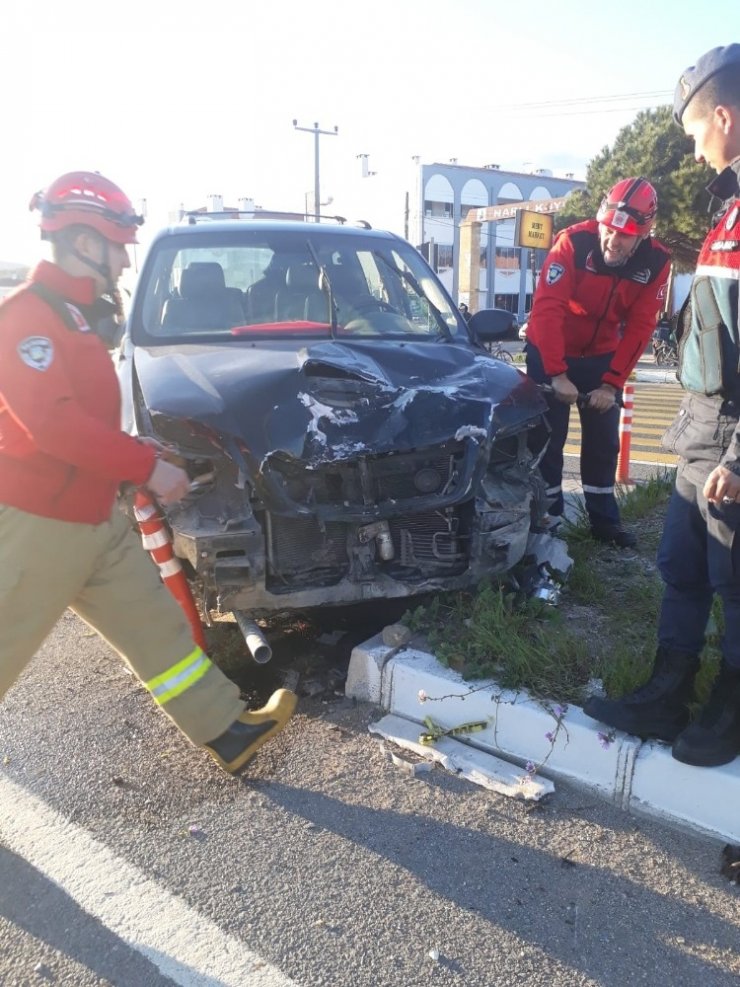 Edremit’te trafik kazası: 4 yaralı