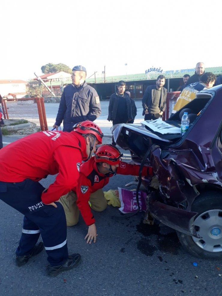 Edremit’te trafik kazası: 4 yaralı