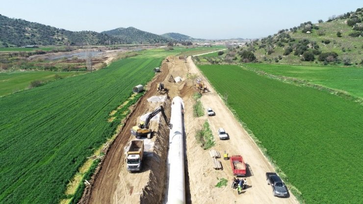 Koçarlı-Bağarası sulamasında inşaat devam ediyor