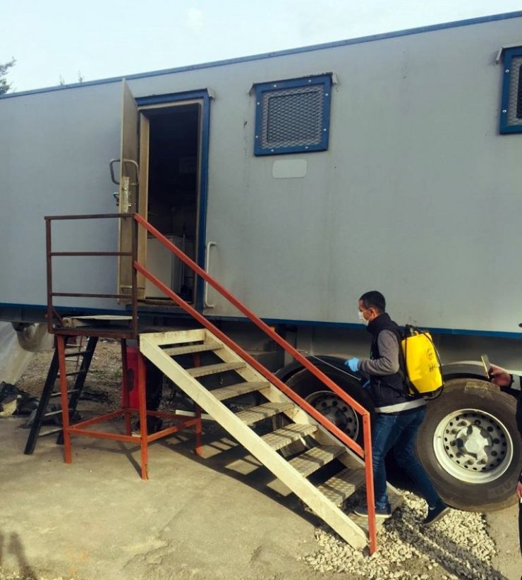 Ankara’da karakollar ve polis noktaları dezenfekte ediliyor
