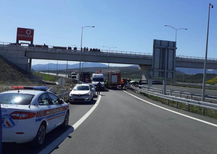 Manisa’da feci kaza: 3 ölü, 1 ağır yaralı