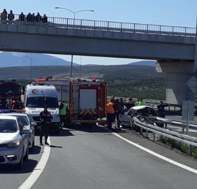Manisa’da feci kaza: 3 ölü, 1 ağır yaralı