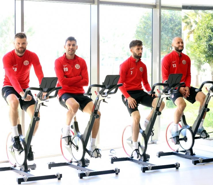 Antalyaspor’da Beşiktaş mesaisi