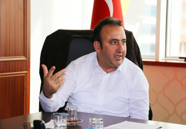 Kozuva: "Dış ticaret hizmetlerimiz devam ediyor"