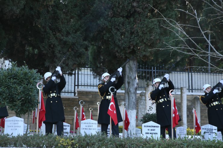 18 Mart Şehitleri Anma Günü ve Çanakkale Deniz Zaferi'nin 105. yıl dönümü