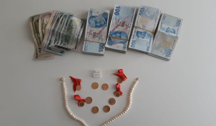 Telefon dolandırıcıları adliyeye sevk edildi