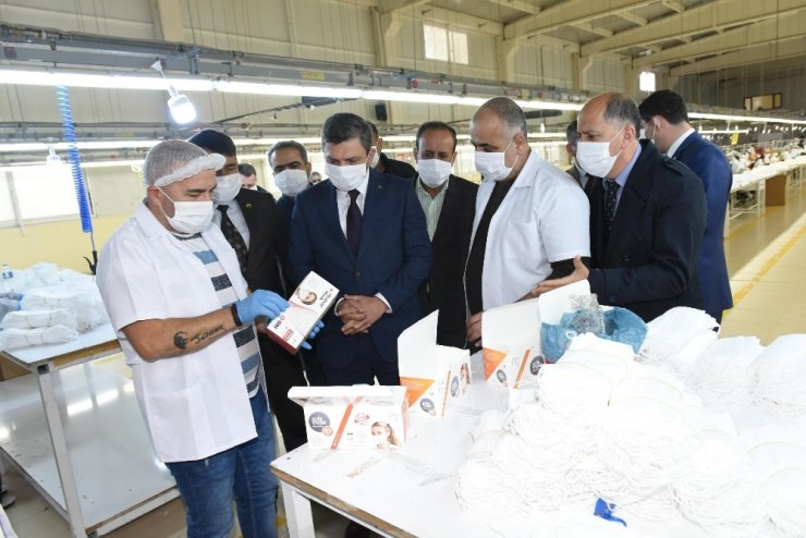 Batman’daki tekstil fabrikası günde 3 milyon maske üretecek