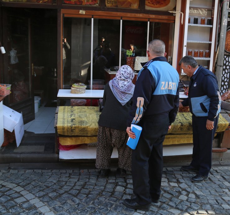 Beypazarı zabıtası denetimlerini artırdı