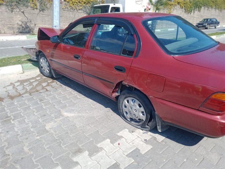 Direğe çarparak durabildi