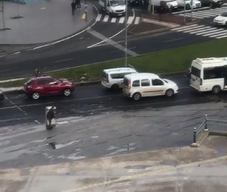 Çevreye rastgele ateş açtığı yetmedi, dur ihtarına uymayıp onlarca insanın hayatını tehlikeye attı