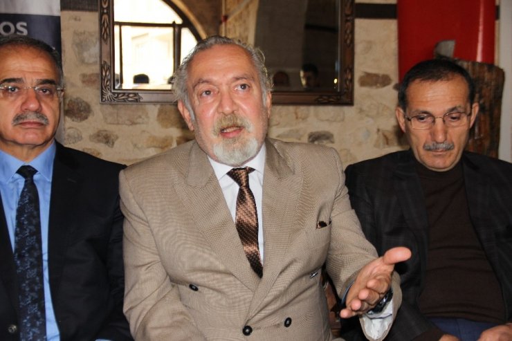 Adıyaman’da partilerin ‘korona’ birlikteliği