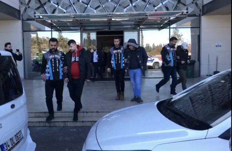 Korona virüse rağmen İstanbul’da asker uğurlayan magandalara ceza yağdı
