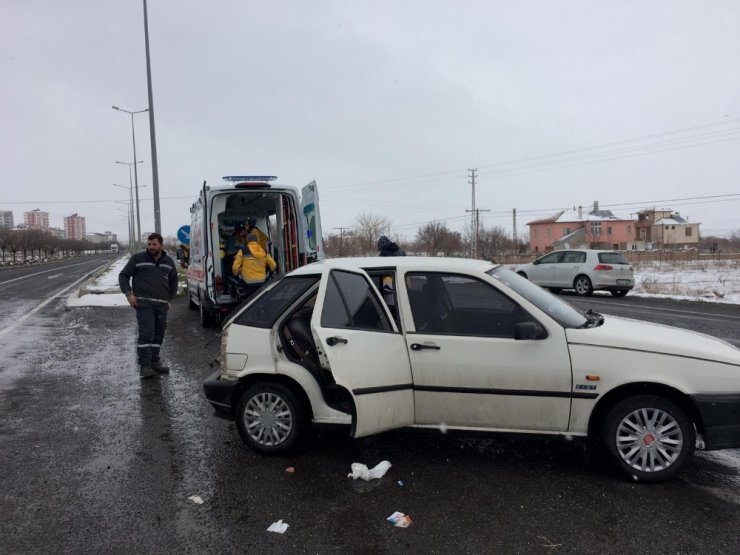 İncesu’da otomobiller çarpıştı: 1 yaralı
