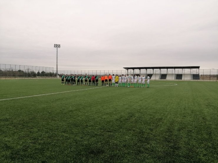 Futbol sevgisi korona virüs dinlemedi