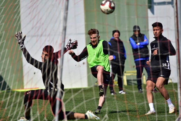 Manisa FK, Çanakkale şehitlerini unutmadı