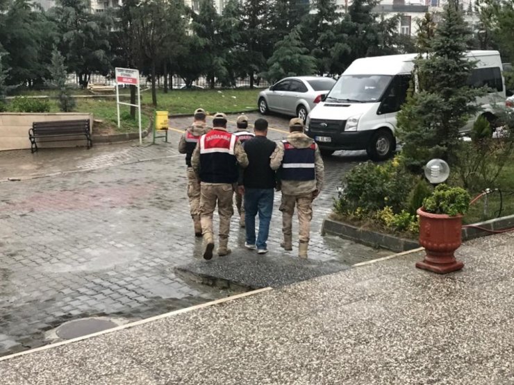 Siirt’te hakkında 14 yıl kesinleşmiş hapis cezası bulunan şahıs yakalandı