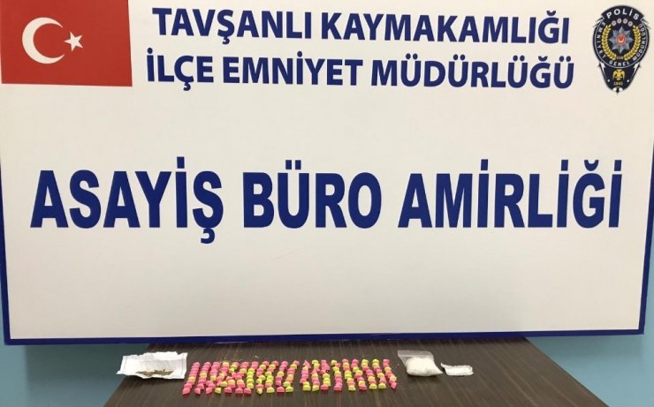 Tavşanlı’da uyuşturucu operasyonu: 2 gözaltı