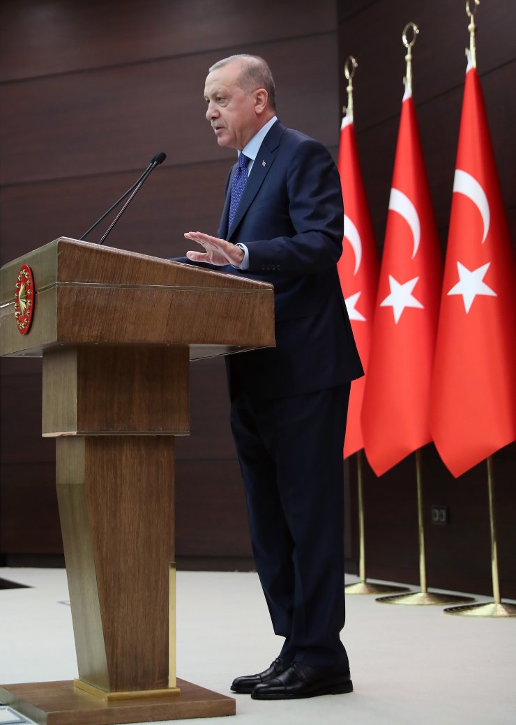 Erdoğan, Koronavirüsle Mücadele Eş Güdüm Toplantısı sonrası basın toplantısı düzenledi: (1)