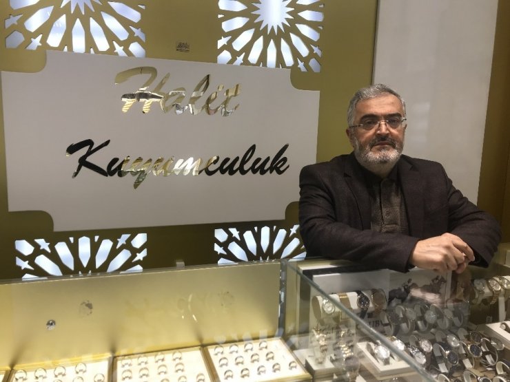 Bilecik’te altın karaborsaya düştü