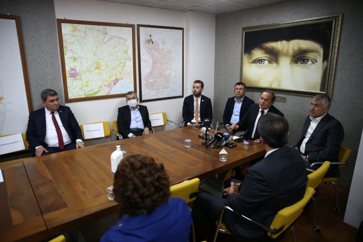 Ceyhan Belediye Başkanı Kadir Aydar'ın görevden uzaklaştırılacağı iddiası