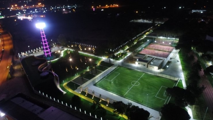 Manisa Büyükşehir Belediyesi, bakanlık genelgesiyle kapatılan iş yerlerinden kira almayacak