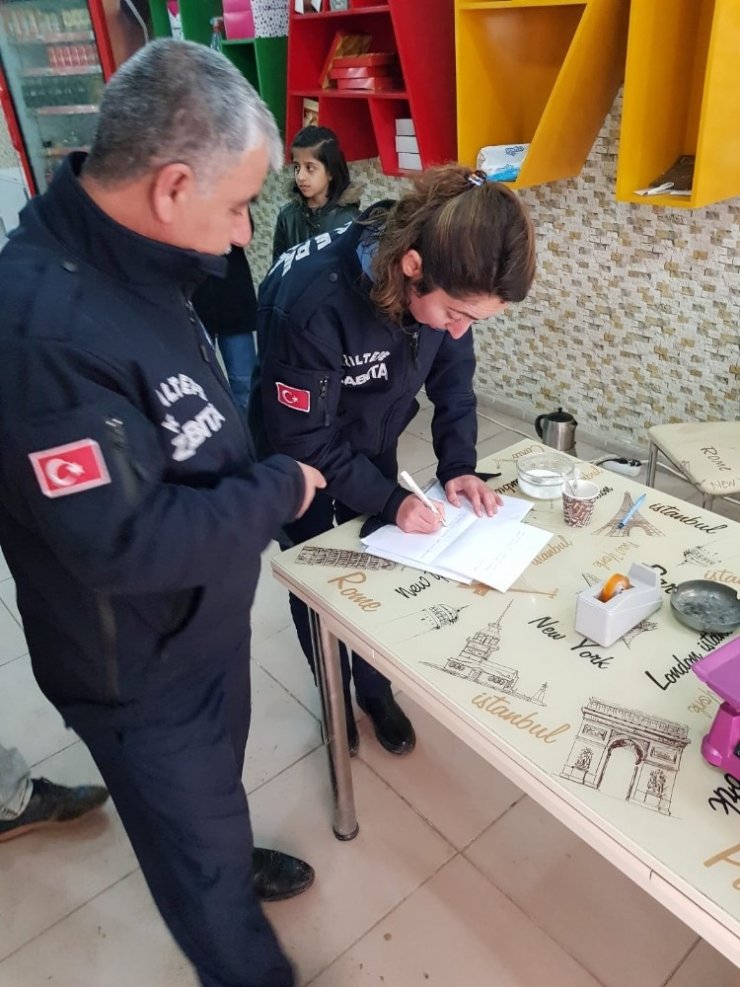 Kızıltepe’de korona virüs tedbirlerine uymayan 3 iş yerine ceza kesildi