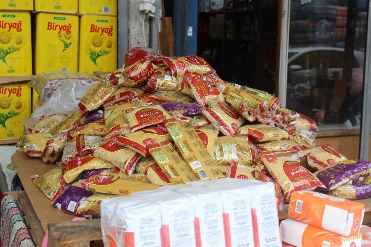 Gıda toptancılarından vatandaşa "panik yapmayın" uyarısı
