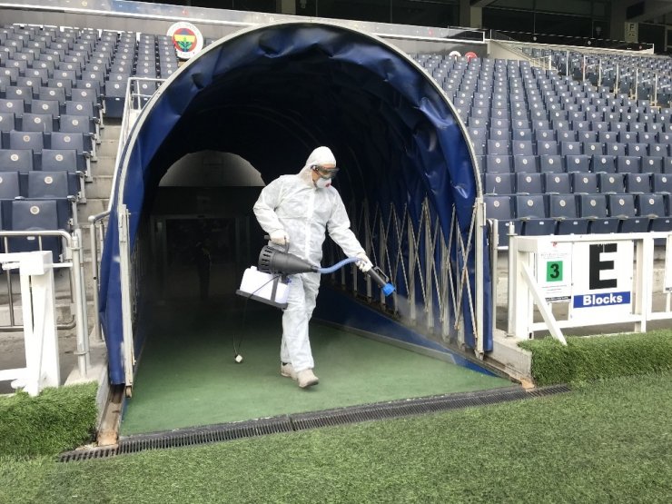 Ülker Stadyumu’nda korona virüse karşı dezenfekte çalışması