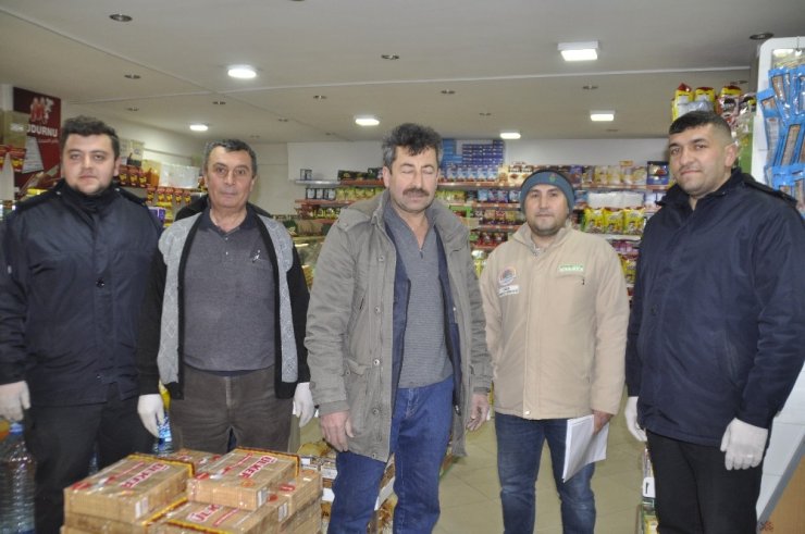 Şuhut’ta marketlere Korona virüs bilgilendirmesi ve ürün denetimi