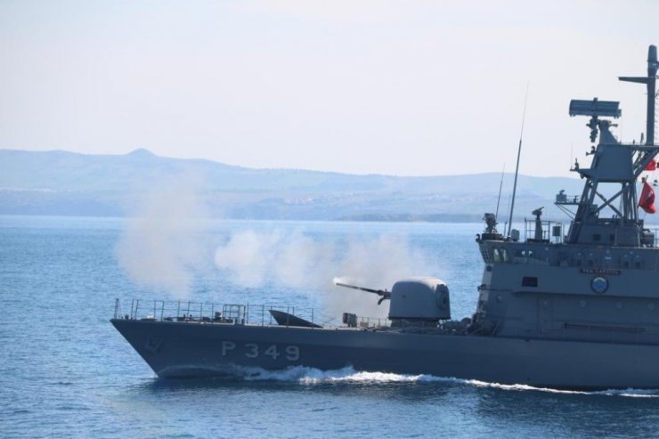 Donanma Komutanlığı eğitimleri Ege Deniz’inde gerçekleştirildi